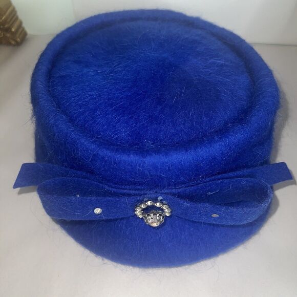 Vintage Women’s Henry Pollack Glenover 100% Wool Blue  Hat W/ Trim main image 13